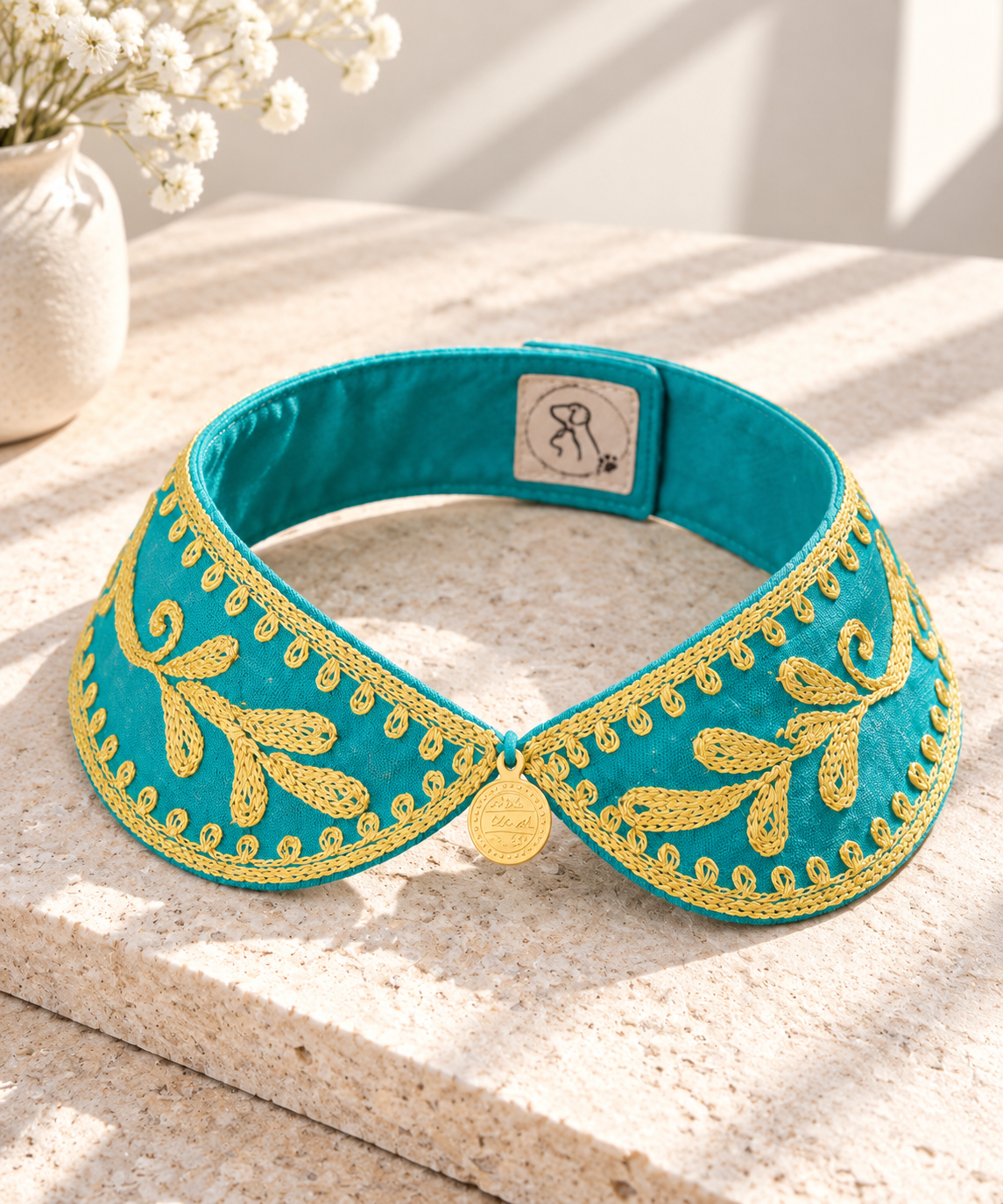 Arabesque Zari Collar
